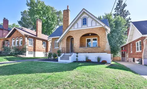 3049 Penrose Pl, Cincinnati, OH 45211 photo 3