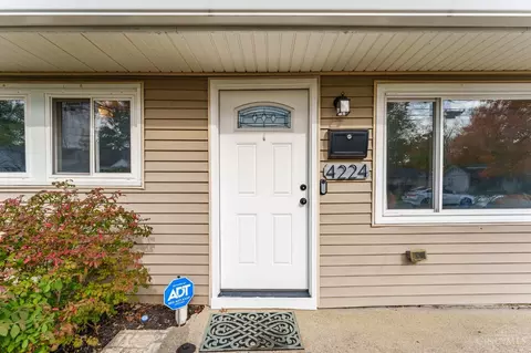 4224 Williams Ave, Cincinnati, OH 45236 photo 2