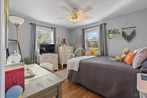 Bedroom - 6207 Greenbud Dr, Goshen, OH 45122 photo 5 of 7