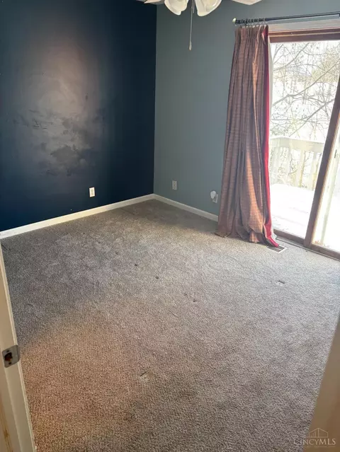 Bedroom - 3701 Parfore Ct, Cincinnati, OH 45245 photo 2 of 2