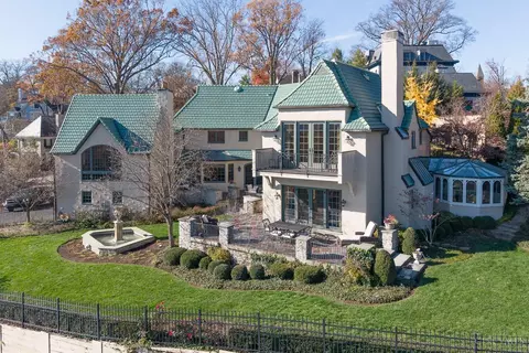 1834 Keys Crescent Ln, Cincinnati, OH 45206