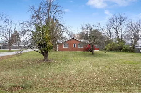 509 Green St, Georgetown, OH 45121 photo 2