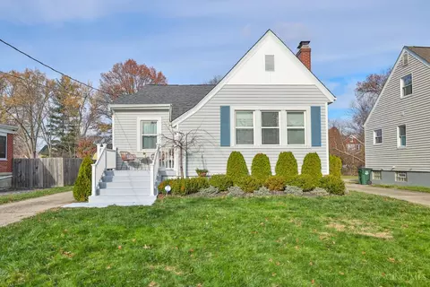 3812 Berkley Cir, Silverton, OH 45236