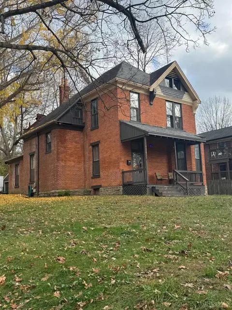 6416 Gracely Dr, Cincinnati, OH 45233 photo 2