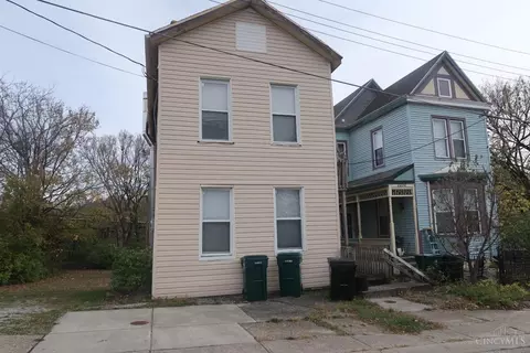 2206 May St, Cincinnati, OH 45206