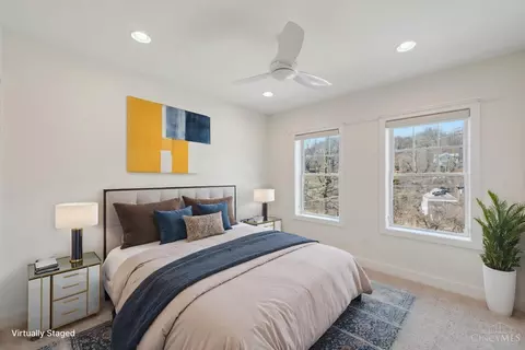 Bedroom - 556 Empress Ave, Cincinnati, OH 45226 photo 2 of 3