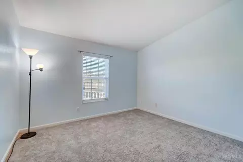 Bedroom - 2425 Elderberry Ct, Cincinnati, OH 45239 photo 4 of 5