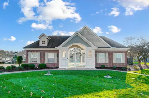 Exterior - 2425 Elderberry Ct, Cincinnati, OH 45239 photo 10 of 11