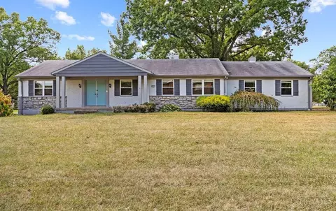 5927 Beechhollow Ct, Cincinnati, OH 45233