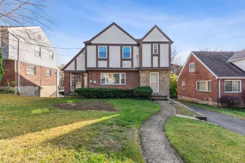 589 Woodside Hts, Saint Bernard, OH 45217