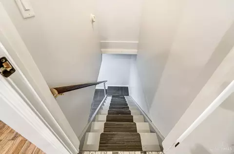 Entry Way - 6628 Haley Ave, Cincinnati, OH 45227 photo 5 of 6