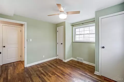 Bedroom - 6628 Haley Ave, Cincinnati, OH 45227 photo 7 of 9