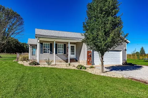 540 Lakengren Dr, Eaton, OH 45320