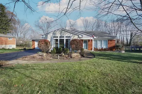 8336 Darlene Dr, West Chester, OH 45069