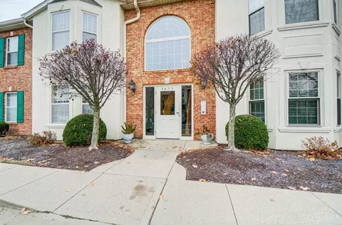 5473 Asbury Lake Dr, Cincinnati, OH 45247