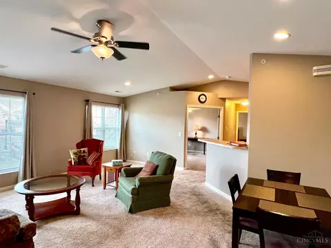 Living - 7648 Bridge Point Dr, Cincinnati, OH 45248 photo 1 of 3