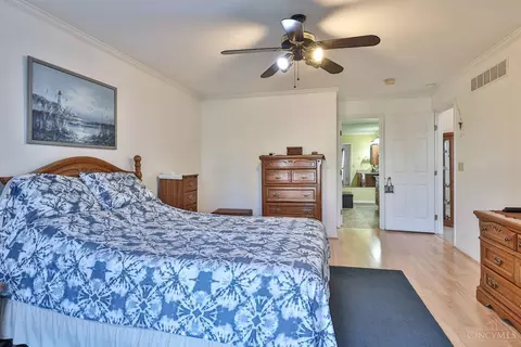 Bedroom - 3200 Vineyard Ct, Maineville, OH 45039 photo 2 of 3