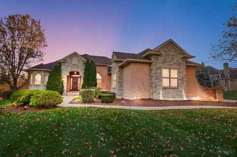 7220 Londondale Dr, West Chester, OH 45069
