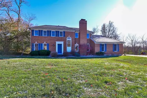 2638 Royalwoods Ct, Cincinnati, OH 45244