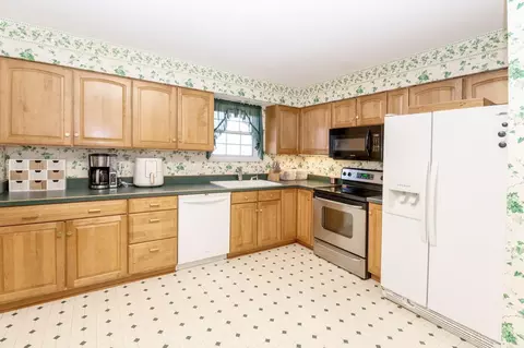 4009 Benjamin St, Cincinnati, OH 45245 photo 6