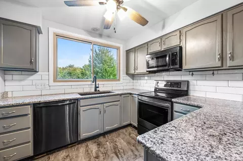 544 Common Wealth Dr, Cincinnati, OH 45244 photo 6
