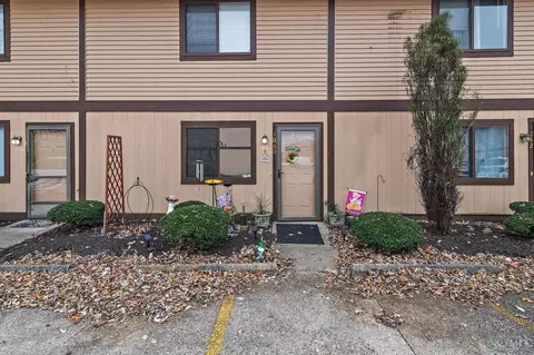 1060 Foster Ave, Hamilton, OH 45015