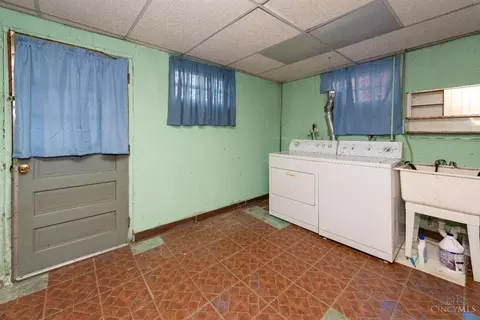 587 Covedale Ave, Cincinnati, OH 45238 photo 35