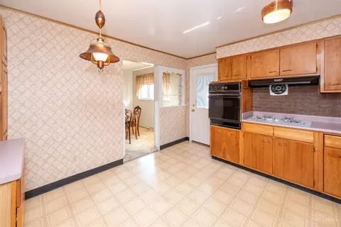 587 Covedale Ave, Cincinnati, OH 45238 photo 14