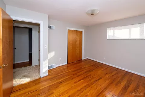 587 Covedale Ave, Cincinnati, OH 45238 photo 22