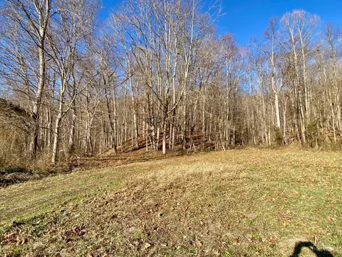 107 St Rt 781, Peebles, OH 45660