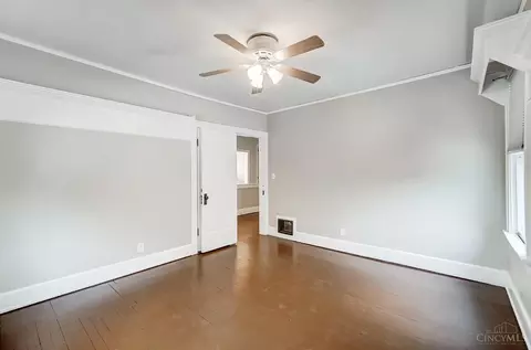 Bedroom - 76 De Camp Ave, Cincinnati, OH 45216 photo 2 of 5