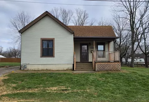 319 Lazenby St, Blanchester, OH 45107