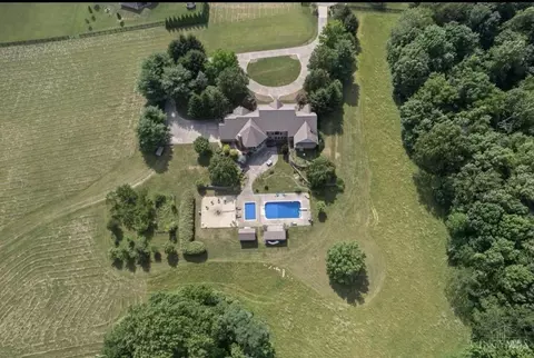 185 Windfield Ln, West Union, OH 45693