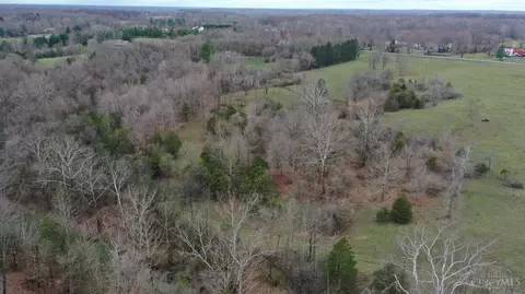 5 Edwardsville Rd, Harlan Twp, OH 45107