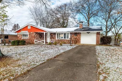 7996 Bridgetown Rd, Cleves, OH 45002