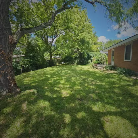 Exterior - 10917 Carnegie Dr, Forest Park, OH 45240 photo 3 of 4