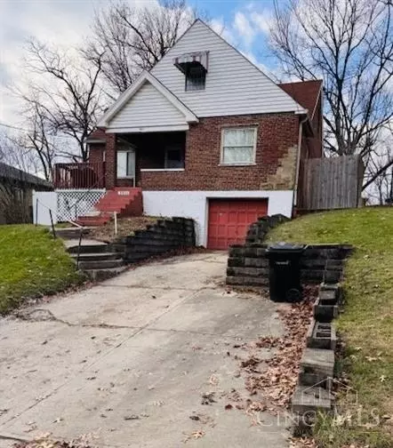 3011 Cavanaugh Ave, Cincinnati, OH 45211