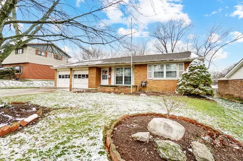 2530 Byrneside Dr, Colerain Twp, OH 45239