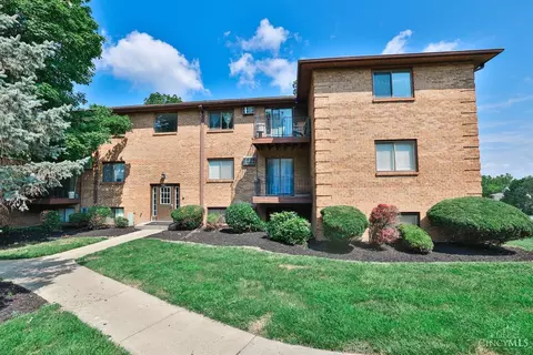 5466 Camelot Dr #15, Fairfield, OH 45014