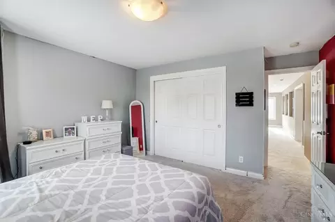 8235 Hamptonshire Dr, Cleves, OH 45002 photo 42