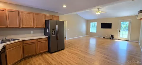 521 Mill St, Blanchester, OH 45107 photo 8
