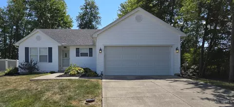 521 Mill St, Blanchester, OH 45107 photo 2
