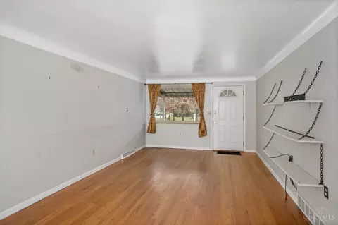 Living - 4572 Hunt Rd, Blue Ash, OH 45242 photo 1 of 4