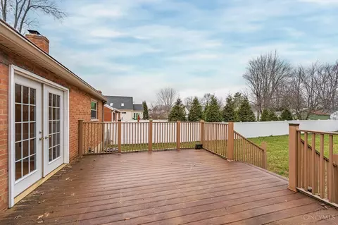 Exterior - 4572 Hunt Rd, Blue Ash, OH 45242 photo 7 of 10