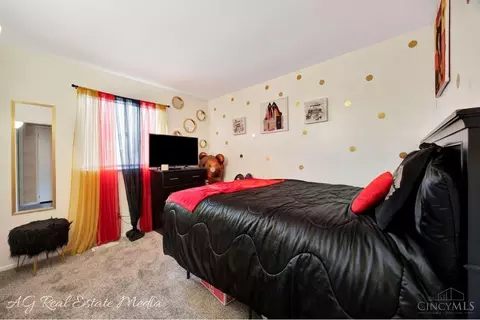 Bedroom - 11588 Gerity Ct, Forest Park, OH 45240 photo 1 of 4