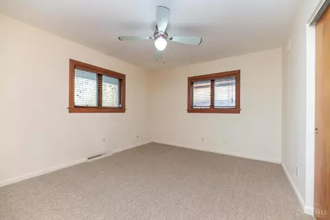 1068 Spruceglen Dr, Cincinnati, OH 45224 photo 24