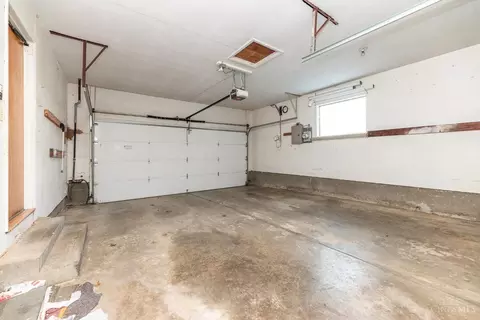1068 Spruceglen Dr, Cincinnati, OH 45224 photo 39