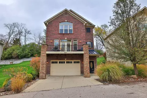 6624 Corbly Rd, Cincinnati, OH 45230