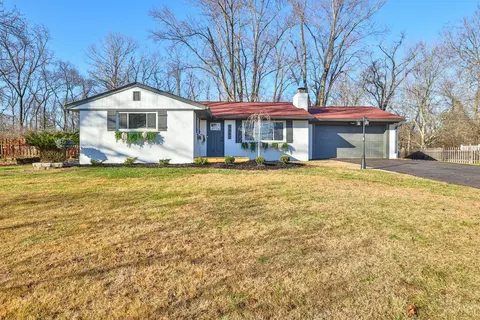 5463 Country Ln, Milford, OH 45150