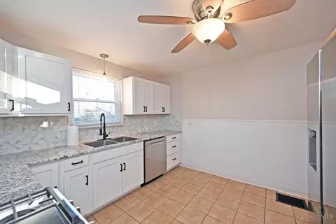 3210 Eighth St, Cincinnati, OH 45205 photo 20